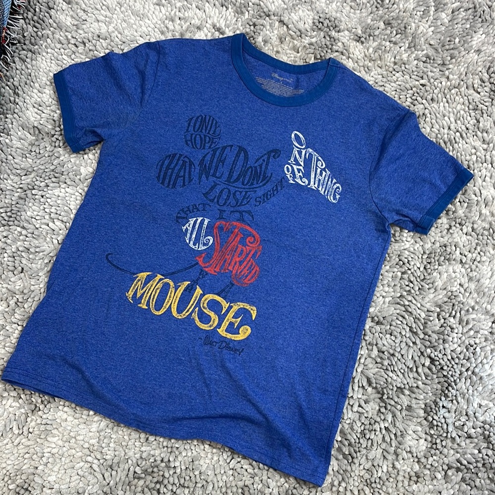 Disney Mickey Mouse shirt Small